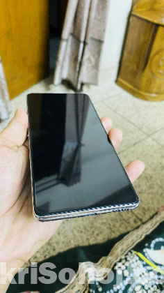 Tecno Camon 40